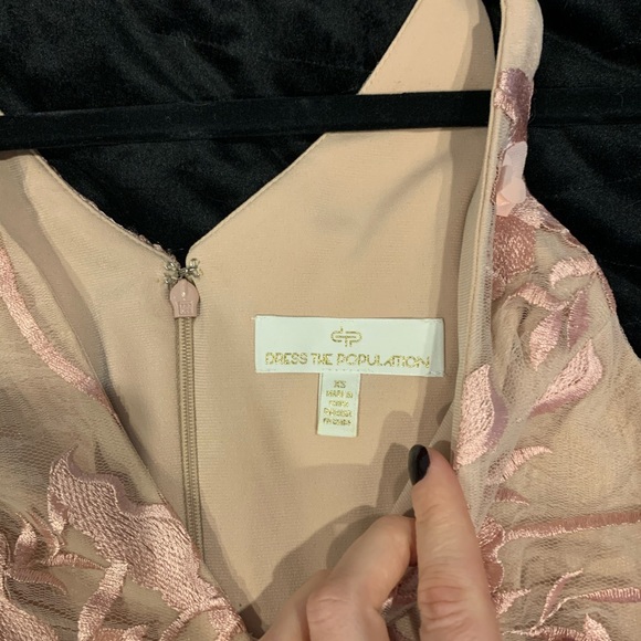 Dress The Population Long Pink Floral Gown - Picture 8 of 12